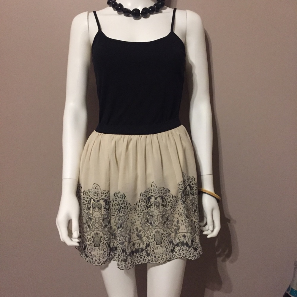 American Eagle Skirt Floral Print Chiffon Size XS